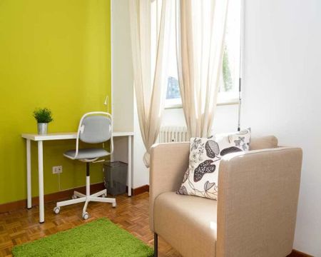 Via dei Pioppi, Cesano Boscone, Lombardy 20090 - Photo 5