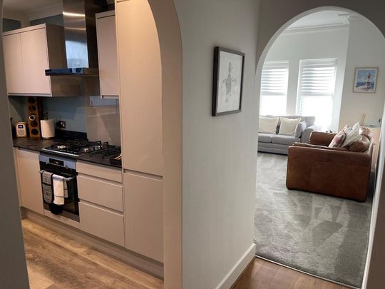 2 bedroom flat to rent - Photo 1