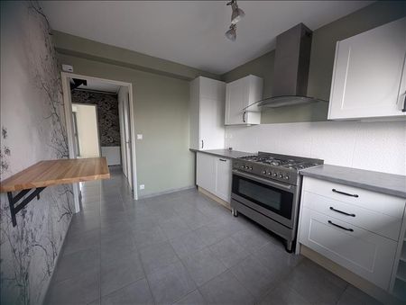 4 pièces - 86,35 m² - 2ème étage - Colocation non autorisée - Photo 4