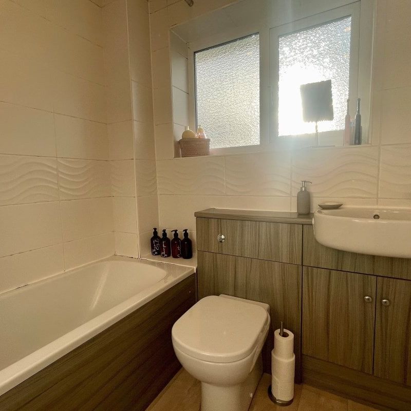 Daisy Hill Avenue - Photo 1