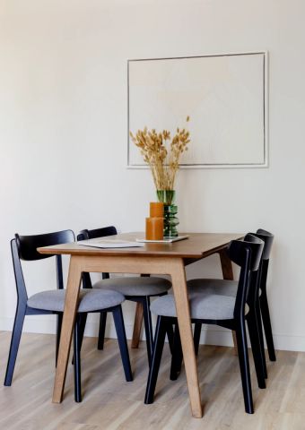 Three Bedroom Apartment - Photo 2