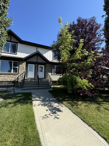 AMAZING Dog Friendly 3 Bedroom Sylvan Lake Townhouse For Rent - Photo 5