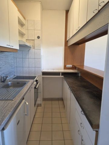 helle Garconniere mit Balkon - inklusive Heizkosten u. Saunamitbenützung - Photo 2