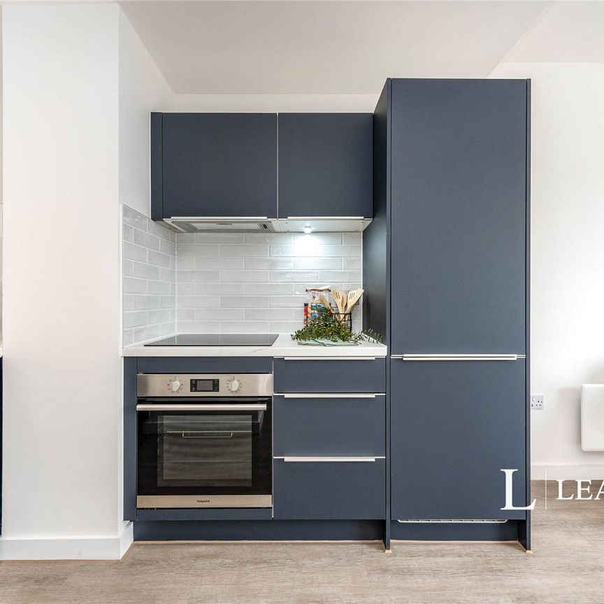 1 bedroom apartment to rent Silbury Boulevard, Milton Keynes, Buckinghamshire, MK9 - Photo 1