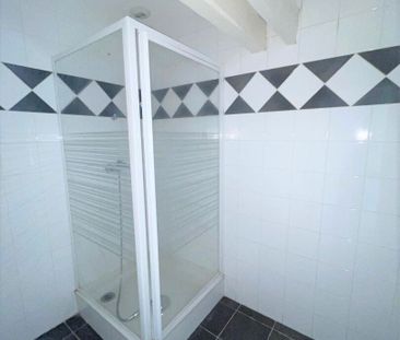 Location Appartement 3 pièces 47m² - Photo 3