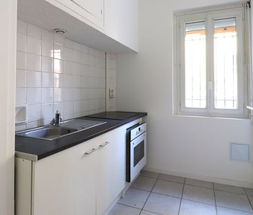 A louer appartement T2 rénové au RDC situé à Perpignan. - Photo 1