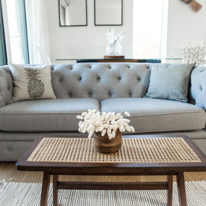 Chiswick High Road, London, Chiswick - Photo 1