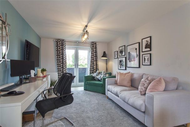 2 bedroom flat to rent - Photo 1