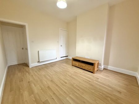 Cromwell Street, Coventry - - Photo 4