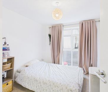 Hitchings Leaze, Patchway, Bristol - Photo 4