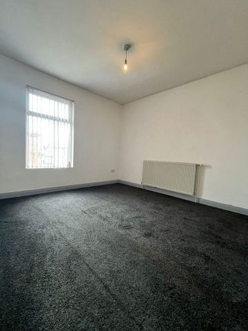 2 bedroom house to rent - Photo 3