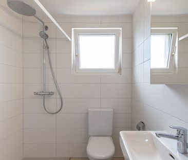 Beautiful 3-room apartment in Meyriez – on the 1st floor with a porch - Foto 6