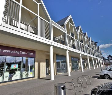 One-Bedroom Apartment - Photo 4