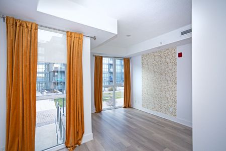 For Lease - 5260 Dundas Street Unit# C301, Burlington, Ontario - Photo 4