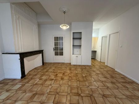 Location Appartement 2 pièces 47m² MONTAUBAN 82000 - Photo 2