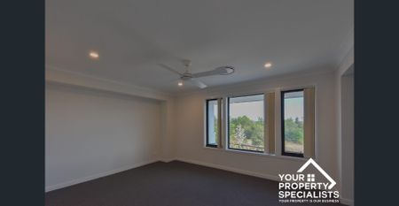 Near New 4 Bedroom - Photo 4