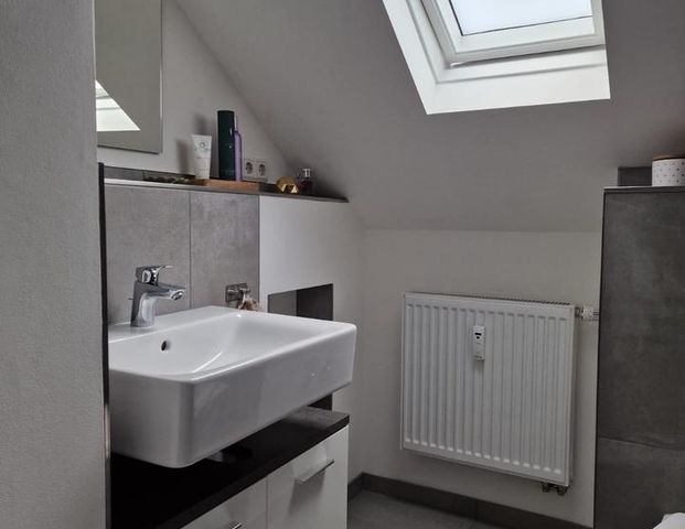 Zentrale 2 ZKB 62 m² Wohnung inkl. EBK in Siegen ab 01.01.2026 - Photo 1