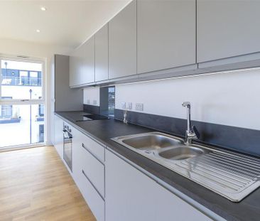 2 bedroom apartment to rent - Photo 6