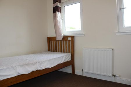 4 bedroom townhouse to rent - Photo 4