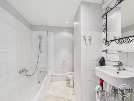 Location Appartement 1 pièce 23m² NICE 06200 - Photo 5