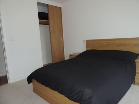 Rathbone Market, Aurelia Vermilion, Barking Road, London, E16 1GZ - Photo 5