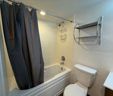 For Lease - 80 Esther Lorrie Drive Unit# 807, Toronto, Ontario - Photo 2