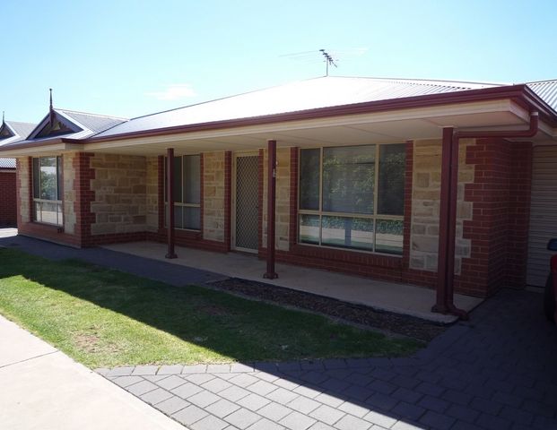 1/3A River Street, Murray Bridge SA 5253 - Photo 1