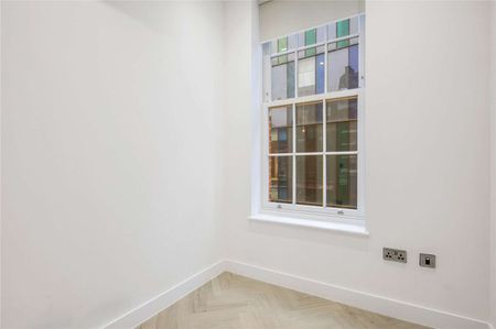 A newly refurbished first floor two bedroom flat with a separate study. - Photo 4