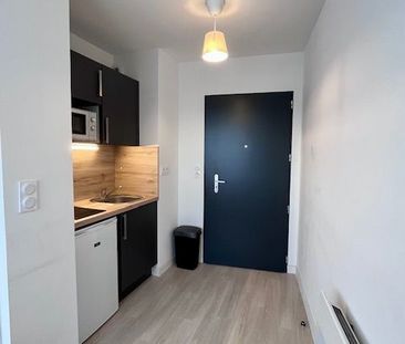 Location Appartement 1 pièce 19m² ROSIERES PRES TROYES 10430 - Photo 2