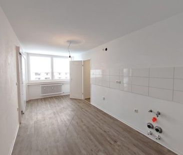 Frisch renoviert: Familienfreundliche 3-Zimmer-Wohnung mit hauseige... - Photo 3