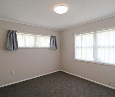 Spacious Three Bedrooms in Dinsdale - Photo 1