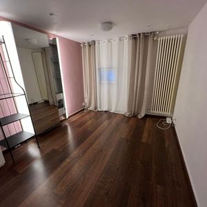 DEIN NEUER ARBEITSPLATZ ALS EIGENSTÄNDIGE KOSMETIK, MASSAGE, PHYSIO USW. - Foto 2
