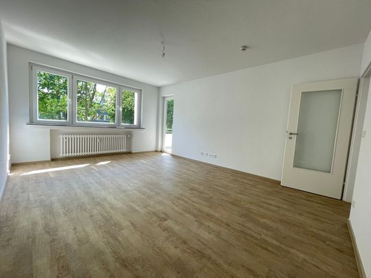 *Balkonwohnung*Erstbezug nach Sanierung*Broich* - Foto 1