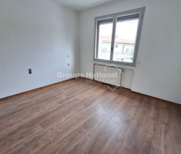AVIGNON , Maison type 6 de 152 m² avec jardin, - Photo 2