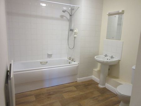 Sketty Court, Corey Street, Sketty, Swansea, SA2 9AQ - Photo 4