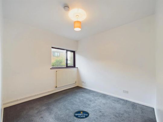 Arden Lodge, Mill Lane, Bulkington - Photo 1