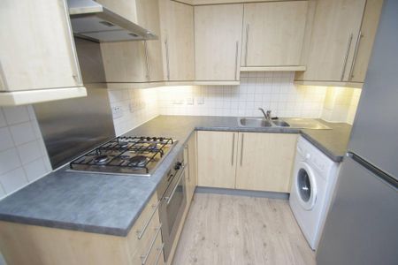 1 bedroom flat to rent - Photo 3