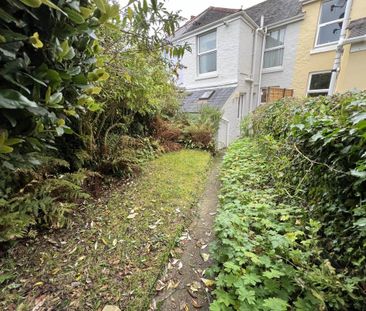2 bedroom terraced house to rent - Photo 2