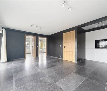 Appartement te huur - Photo 1