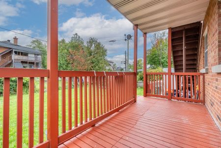 For Lease - 2495 Falcon Avenue, Billings Bridge - Riverside Park and Area, Ontario - Photo 2