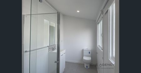 Three x 1‑Bedroom Units, Low‑Maintenance & Convenient Location - Photo 5