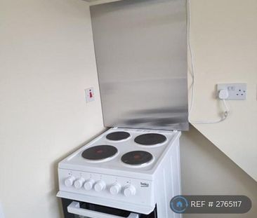 Studio to rent - Photo 6