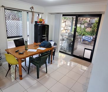 Sunnybank Hills - Photo 4