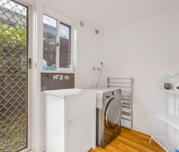 Neat and Tidy Townhouse in Great Location! - Photo 2