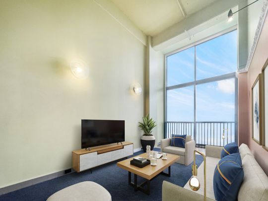 Welcome home to 1M/51 Webb Street - Photo 1