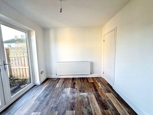 3 bed semi-detached house to rent in NE13 - Photo 1