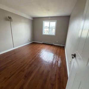 2 CH - 1 SDB - Gatineau - $1,690 /mo - Photo 2