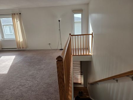 2 bd Condo for Rent in Ottawa, ON - Photo 4