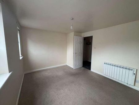 Powerful Street, Walney, Barrow-in-furness, LA14 - Photo 4