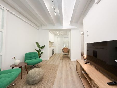 Carrer de lAllada-Vermell, Barcelona, Catalonia 08006 - Photo 2